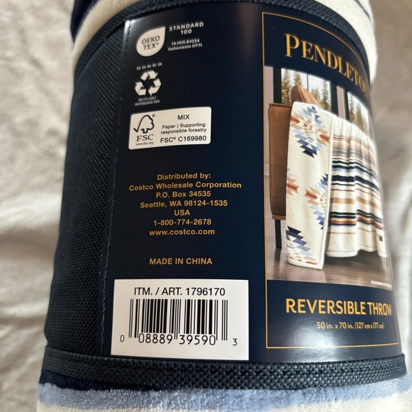 Pendleton Reversible Plush Throw Blanket 50X70 NWT - Picture 7 of 8